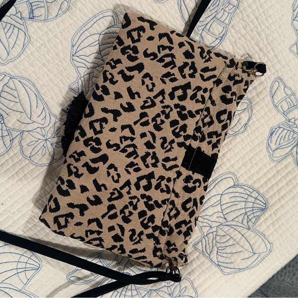 Leopard Print Crossbody Bag - Picture 3 of 3